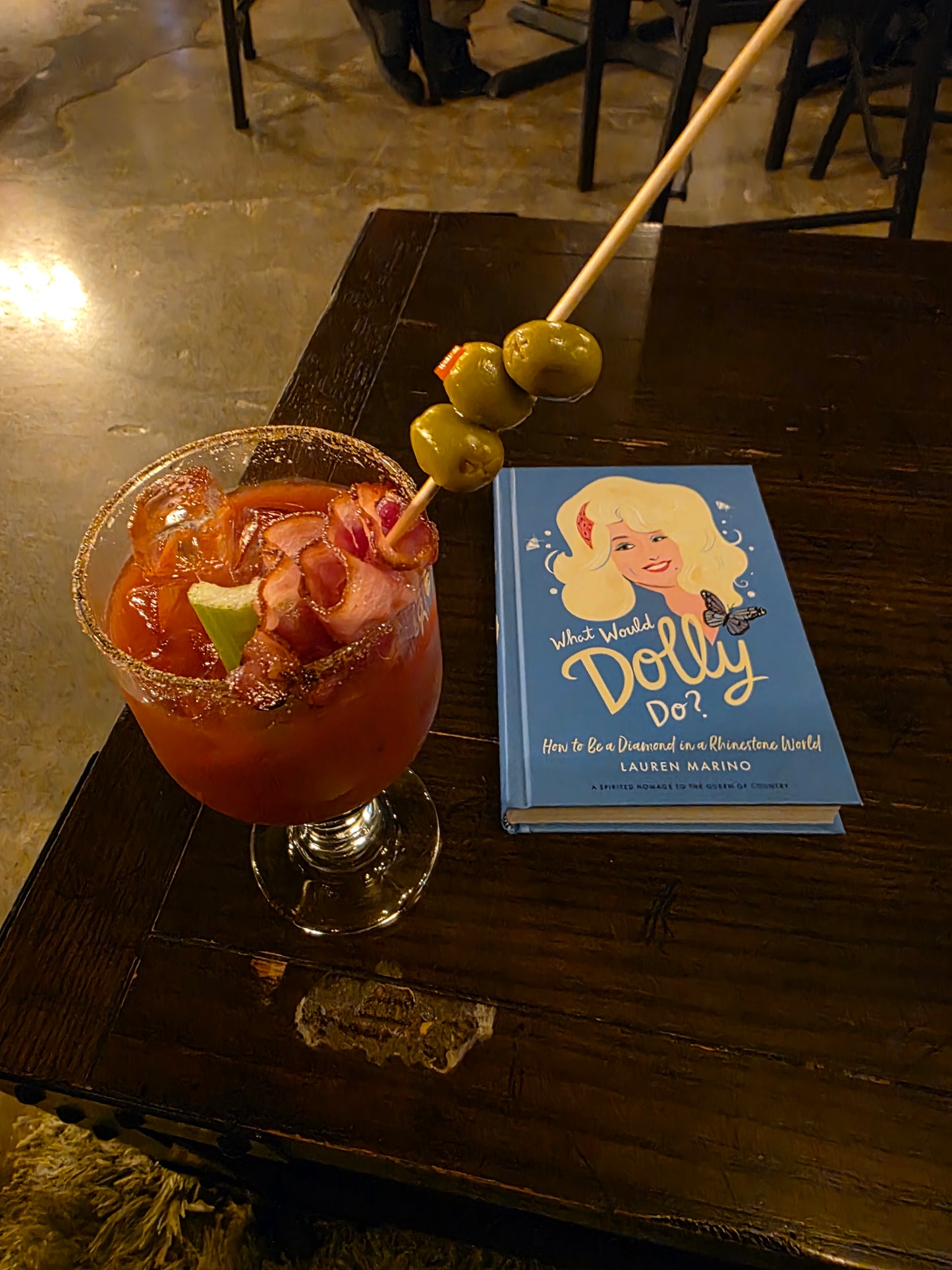 Candle Sip & Pour Experience @ Daisy's NA Bar - Light Your Way
